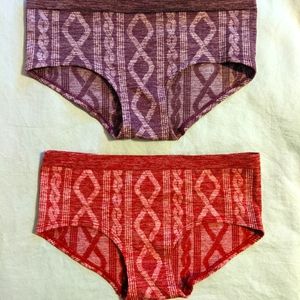 Set of 2 hipster Victoria's Secret Small NWOT